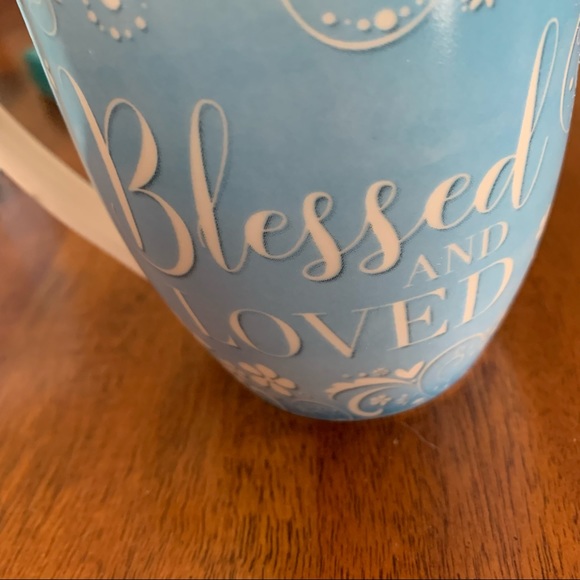 NWOT Faithfully Yours Blessed and Loved Mug - Picture 4 of 8